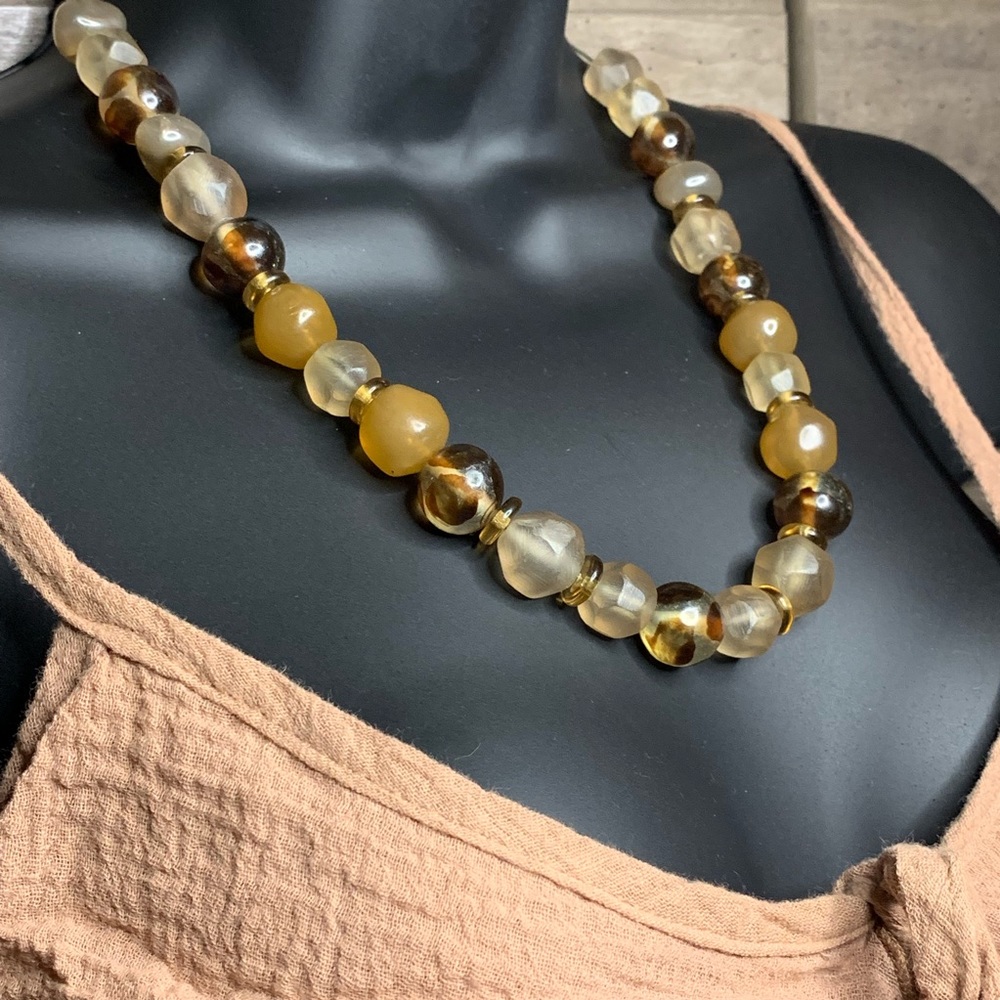 Vintage Mei Fa necklace